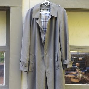 Burberry | Vintage Checkered Long Trench Coat